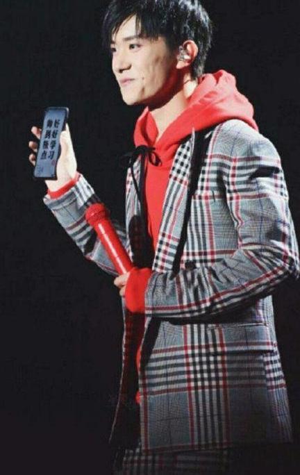 娱乐圈吃瓜猛料鹿晗,揭秘明星背后的故事