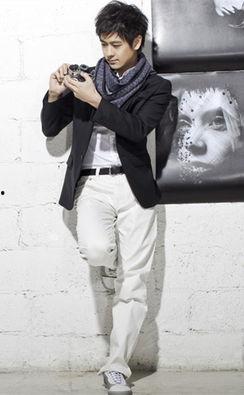 娱乐圈短腿男明星,身高不是距离，魅力依旧无限